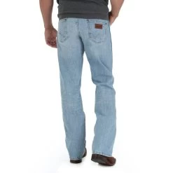 Wrangler Men's Retro® Light Wash Bootcut Jeans WRT20CR